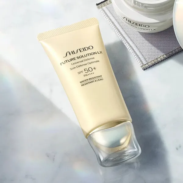 Kem Chống Nắng Và Ngăn Ngừa Lão Hóa Shiseido Future Solution LX Universal Defense 50ml