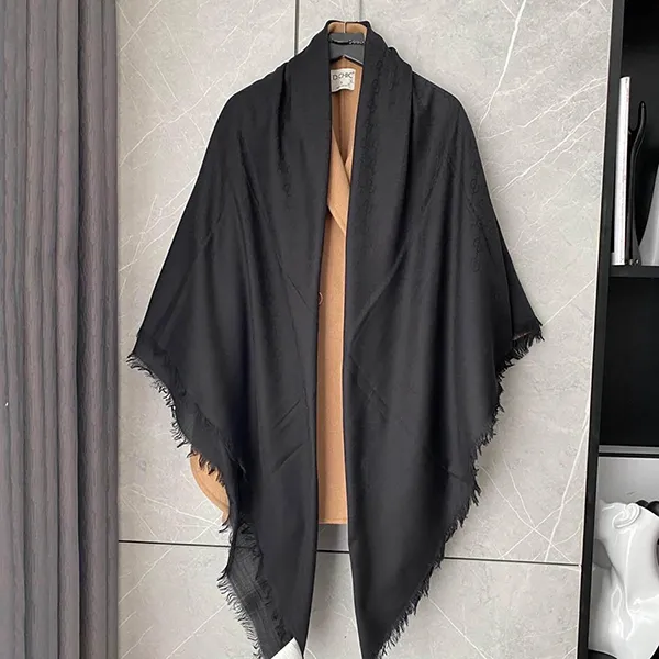 Khăn Quàng Cổ Unisex Gucci 3875633G6461000 Màu Đen