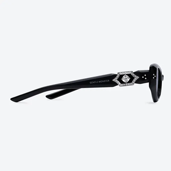 Kính Mát Gentle Monster GM Ruvy Van 01 Sunglasses Màu Đen