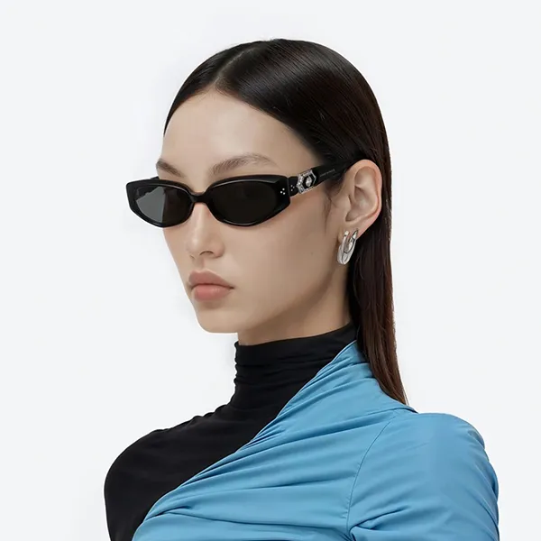 Kính Mát Gentle Monster GM Ruvy Van 01 Sunglasses Màu Đen