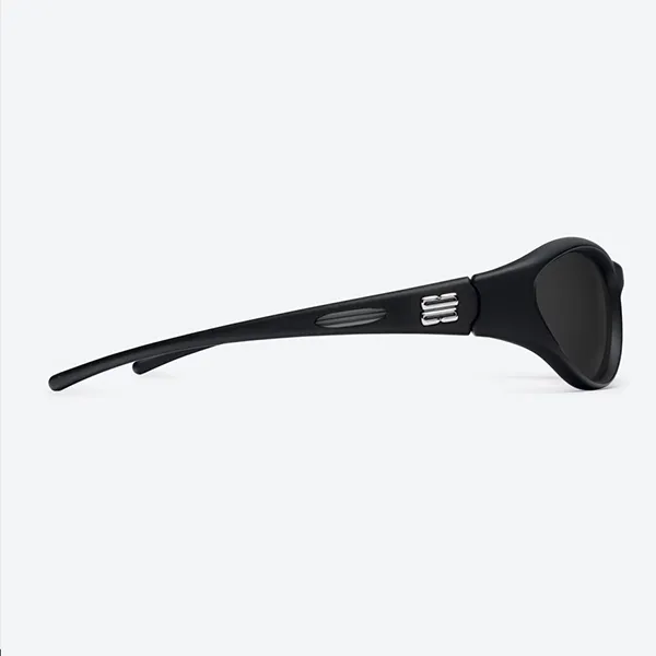 Kính Mát Gentle Monster GM Sugar Buff 01 Sunglasses Màu Đen