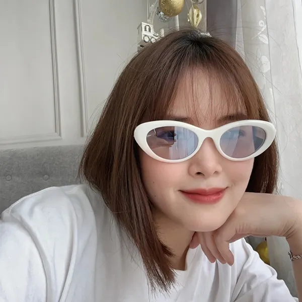 Kính Mát Gentle Monster GM Umber W2 Sunglasses Màu Trắng