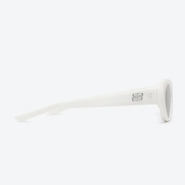 Kính Mát Gentle Monster GM Umber W2 Sunglasses Màu Trắng
