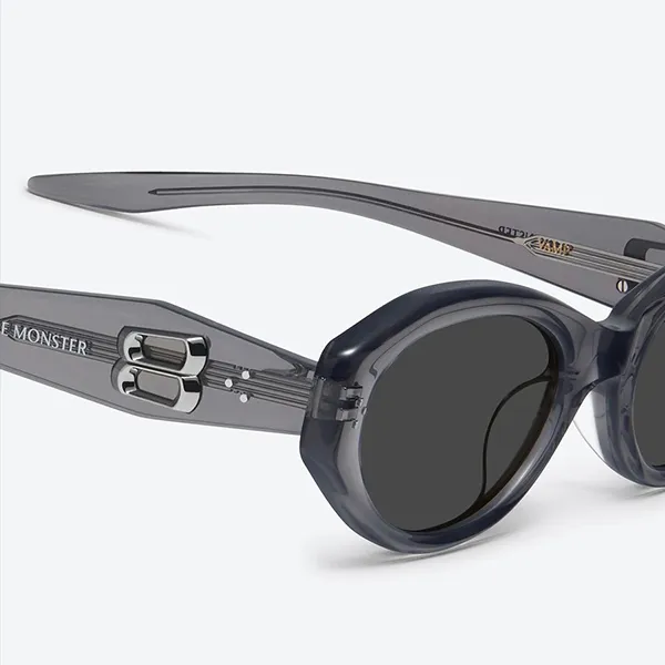 Kính Mát Gentle Monster GM Vamp GC12 Sunglasses Màu Xám