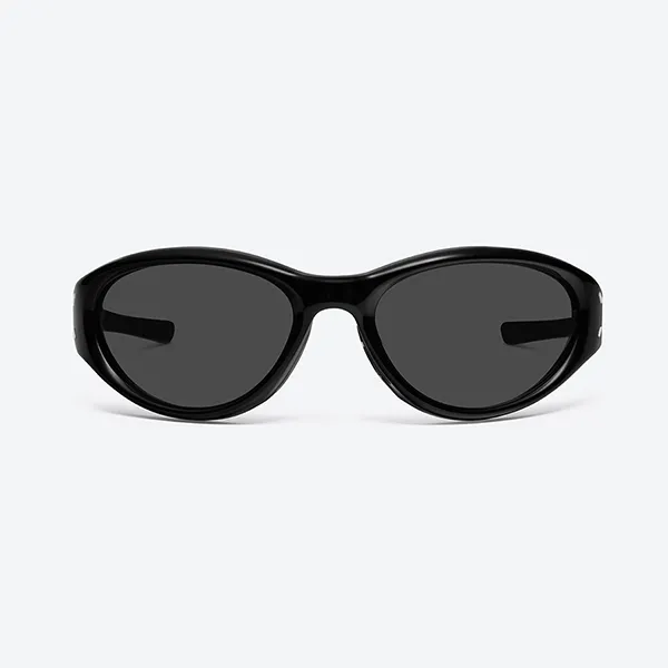 Kính Mát Gentle Monster Maison Margiela GM MM105 01 Màu Đen