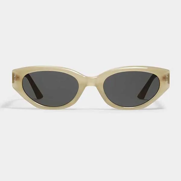 Kính Mát Gentle Monster Rococo IC1 Sunglasses Màu Trắng Ngà