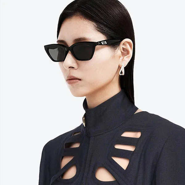 Kính Mát Unisex Gentle Monster GM Nonn 01 Màu Đen Xám