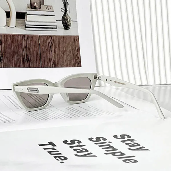 Kính Mát Unisex Gentle Monster GM Nonn G12 Màu Trắng Xám