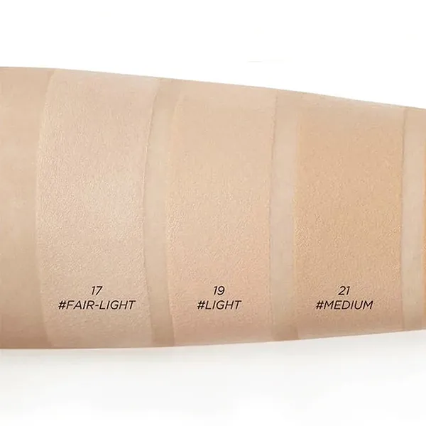 Phấn Nước Jung Saem Mool Essential Skin Nuder Cushion Tone 17 Fair Light