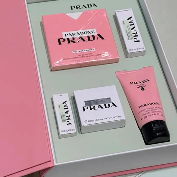Set Nước Hoa Và Mỹ Phẩm Nữ Prada Paradoxe Virtual Flower Eau De Parfum 5 Món