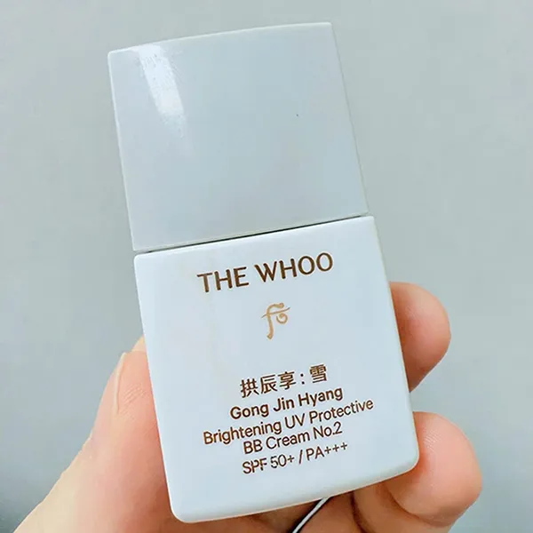 Set Son Dưỡng Và Kem Nền Kiêm Chắn Nắng The Whoo Royal Special (Lip Glow Balm 33 Petal Pink + Brightening UV Protective BB Cream SPF50+/PA+++) 3 Món