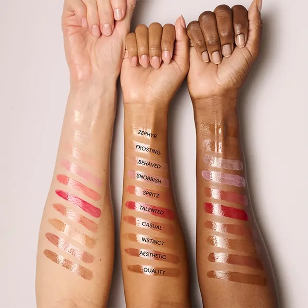 Son Bóng MAC Lipglass Air Non-Sticky Gloss 227 Talented Màu Đỏ