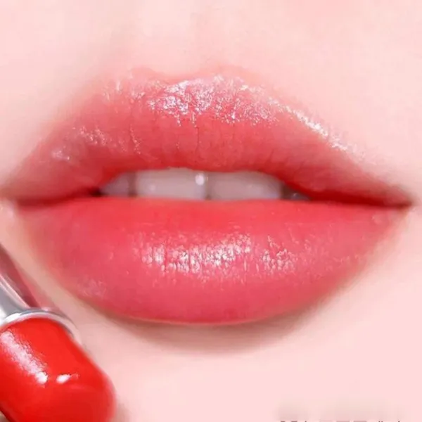 Son Dưỡng Dior Addict Lip Glow Color Balm 031 Strawberry Màu Đỏ Dâu