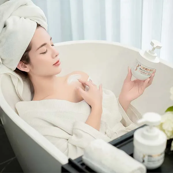 Sữa Dưỡng Thể B’Haku Whitening Milk 360ml