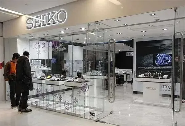 Đồng Hồ Nam Seiko Automatic SRPH85K1 Màu Bạc