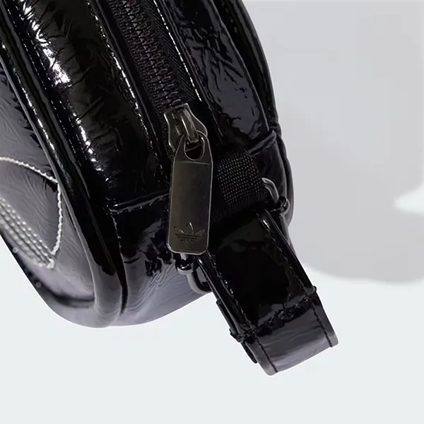 Túi Đeo Chéo Adidas Adicolor Premium Classic Diamond JD5565 Màu Đen