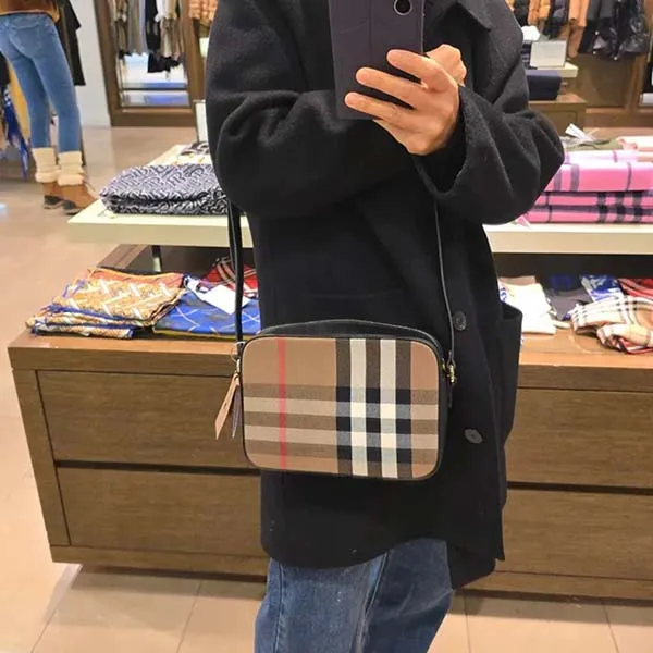 Túi Đeo Chéo Burberry LL LG Camera MX Bag ‘Black’ 80840271 Phối Màu