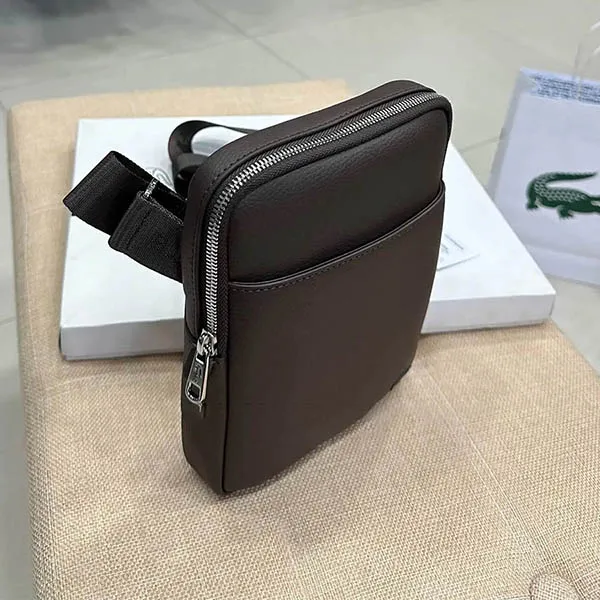 Túi Đeo Chéo Nam Lacoste NH2839GL 047 Màu Nâu Đen
