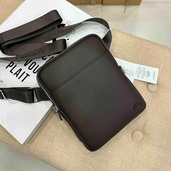Túi Đeo Chéo Nam Lacoste NH2839GL 047 Màu Nâu Đen