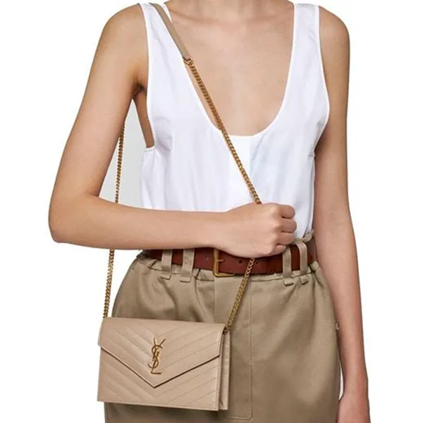 Ví Nữ Yves Saint Laurent YSL Natural Classic Cassandre Chain Envelope Pouch Màu Be
