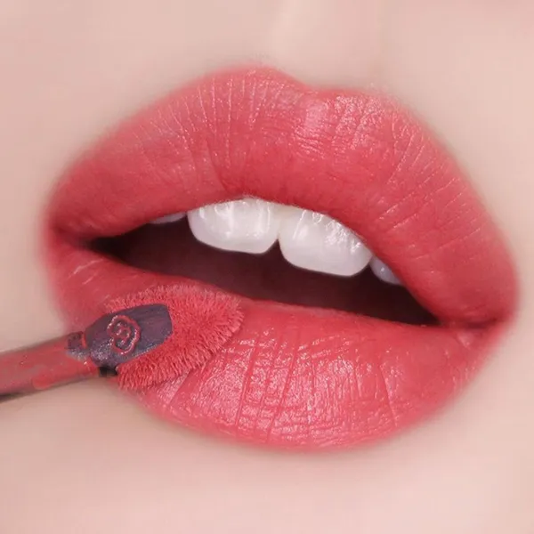 Set Trang Điểm Whoo 3 Món (Phấn Phủ 13g + Son Kem Mini Màu Rose Pink + Son Dưỡng Màu Red)