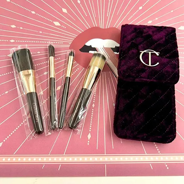 Bộ Cọ Trang Điểm Charlotte Tilbury Mini Brush Gift Kit 4 Món
