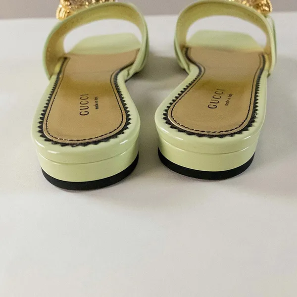Dép Nữ Gucci Dionysus Green Crystal Snake Head Leather Slide Sandals Màu Xanh Size 36