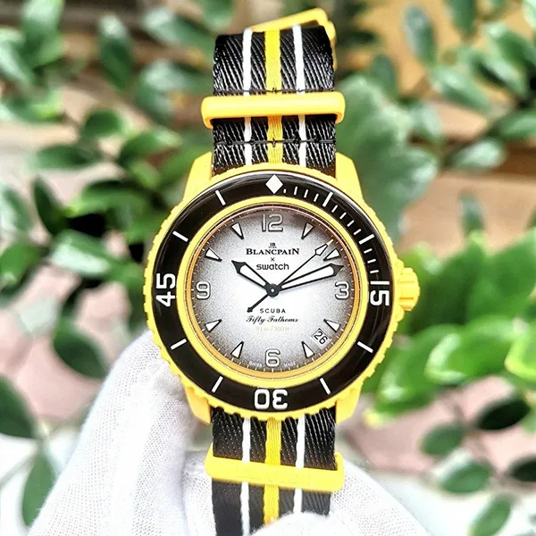 Đồng Hồ Nam Blancpain X Swatch Fifty Fathoms Bioceramic Pacific Ocean SO35P100 Màu Đen Vàng