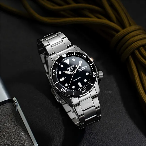 Đồng Hồ Nam Seiko 5 Sports SRPK29K1 (SRPK29) Màu Đen Bạc