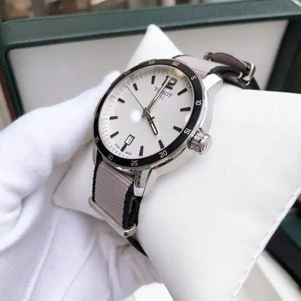 Đồng Hồ Nam Tissot Quickster T0954101703700 Màu Trắng Đen