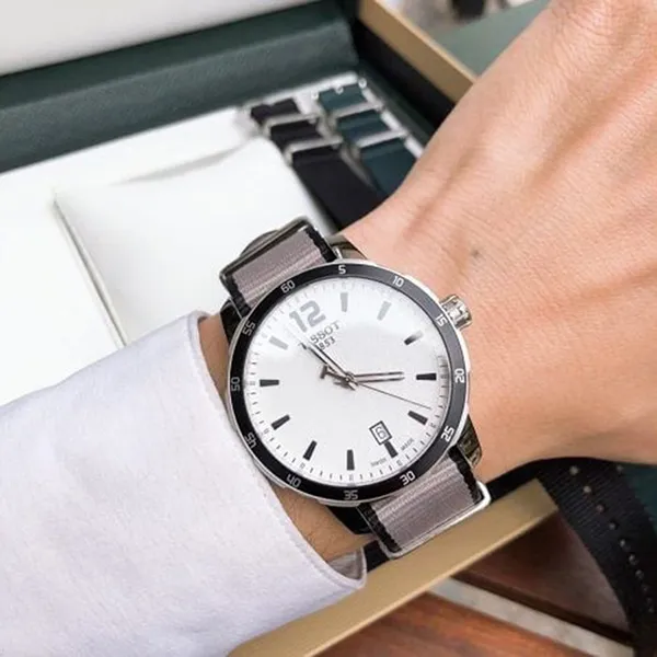 Đồng Hồ Nam Tissot Quickster T0954101703700 Màu Trắng Đen