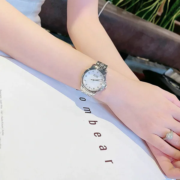 Đồng Hồ Nữ Bulova Quartz 63R147 Màu Bạc