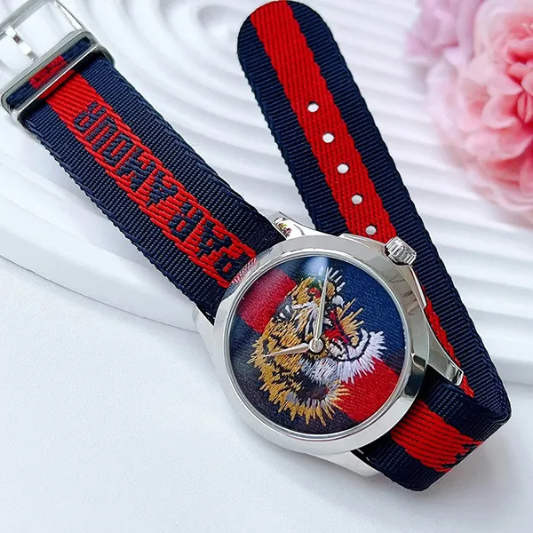 Đồng Hồ Unisex Gucci Le Marché Des Merveilles Watch YA126495 Màu Xanh Navy/Đỏ
