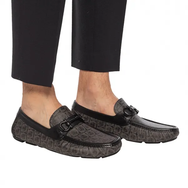 Giày Lười Nam Salvatore Ferragamo Parigi Patterned Moccasins Màu Đen Size 7 (Form Ôm)