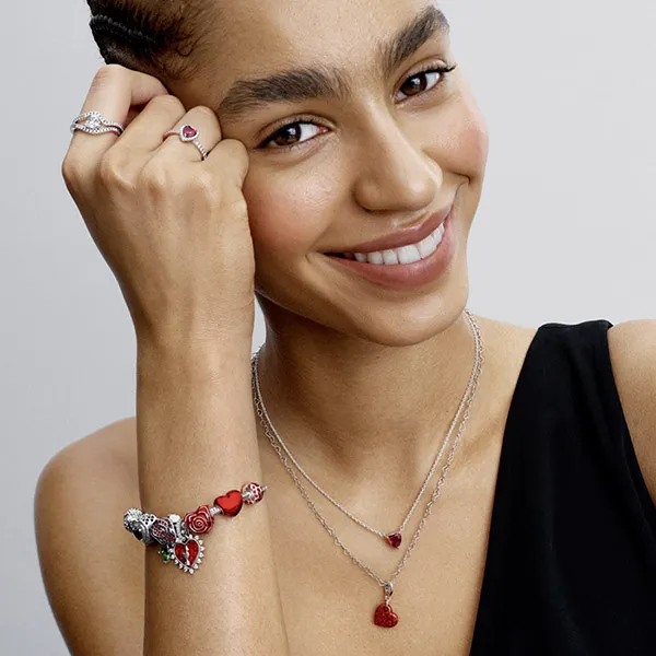 Hạt Vòng Charm Pandora Opalescent Red Heart Dangle 793348C01 Màu Đỏ