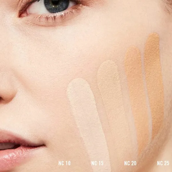 Kem Nền Trang Điểm MAC NC20 Studio Fix Fluid SPF15 30ml