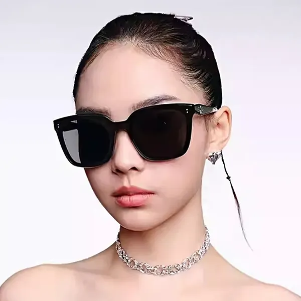 Kính Mát Unisex Molsion MS3112 C10 Màu Đen