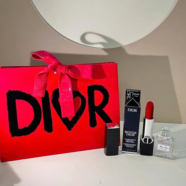 Set Dior Rouge Gift (Son Rouge Velvet 764 Rouge Gipsy + Nước Hoa Miss Dior Blooming Bouquet Mini EDT 5ml)