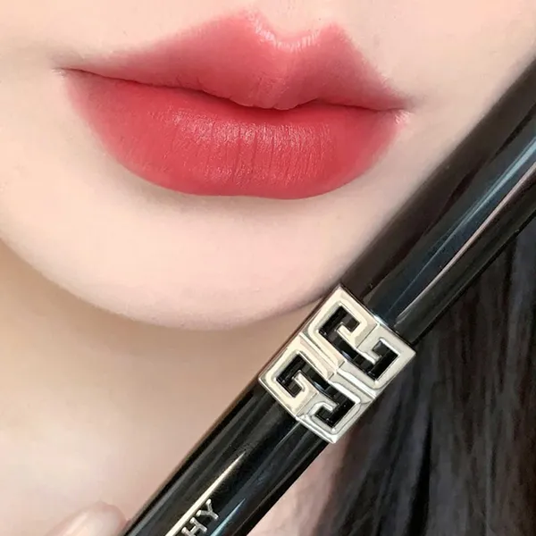 Son Dưỡng Givenchy Le Rouge Velvet Matte Long-Lasting Lipstick P227 Màu Đỏ Hồng Đất