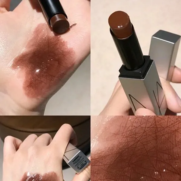 Son Lì Nars Soft Matte Tinted Lip Balm Dangerous Affair Màu Nâu Đất