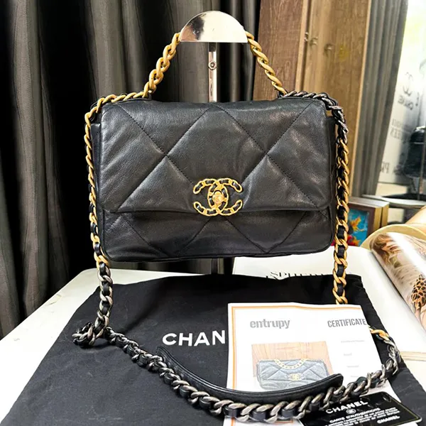Túi Đeo Chéo Nữ Chanel Black Lambskin Leather Medium 19 Flap Bag Màu Đen