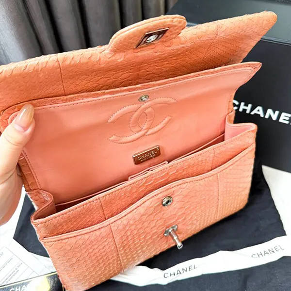 Túi Đeo Chéo Nữ Chanel Classic Double Flap Bag Python Jumbo Màu Hồng Cam