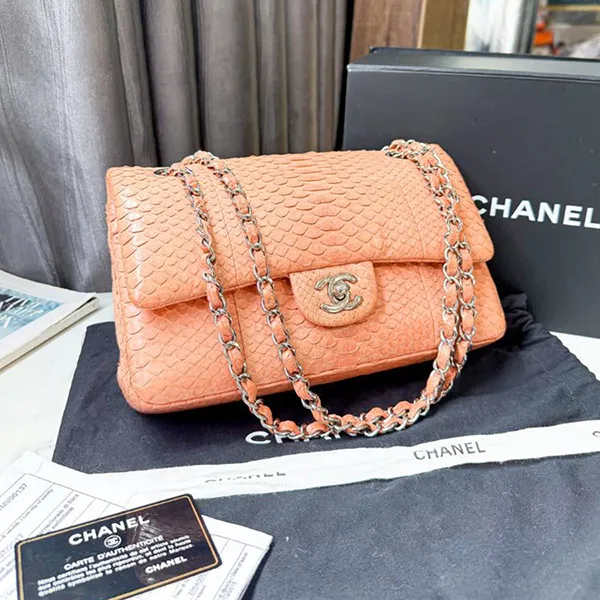 Túi Đeo Chéo Nữ Chanel Classic Double Flap Bag Python Jumbo Màu Hồng Cam
