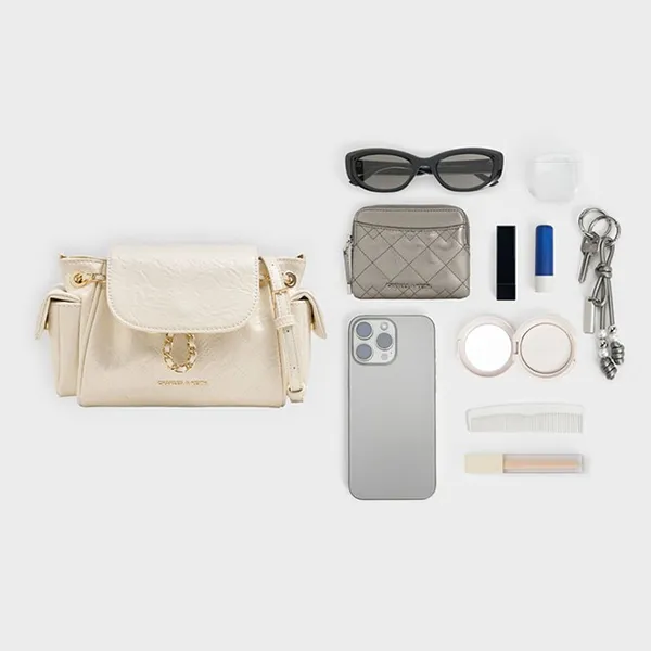 Túi Đeo Chéo Nữ Charles & Keith CNK Duo Quilted Two-Way Front Flap Backpack Backpack Cream CK2-60782702 Màu Kem