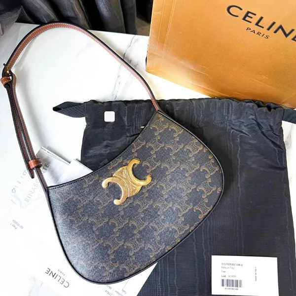 Túi Đeo Vai Nữ Celine Tilly Medium Bag in Triomphe Canvas And Calfskin Màu Nâu Đen