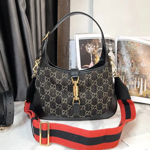 Túi Đeo Vai Nữ Gucci Jackie 1961 Small Shoulder Leather Black 678843-UN3AG-1294 Màu Đen Xám
