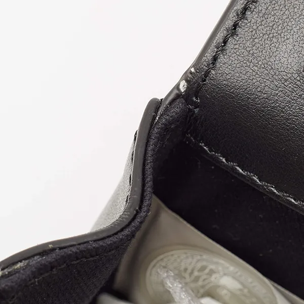 Túi Đeo Vai Nữ Versace Black Leather Virtus Flap Saddle Bag Màu Đen