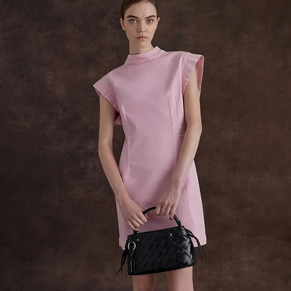 Túi Xách Tay Nữ Charles & Keith CNK Ivette Woven Top Handle Bag - Noir CK2-30701620 Màu Đen