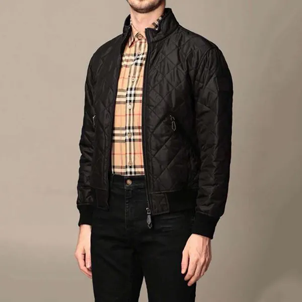 Áo Khoác Nam Burberry Diamond Quilted Jacket 8019131 Màu Đen Size 48