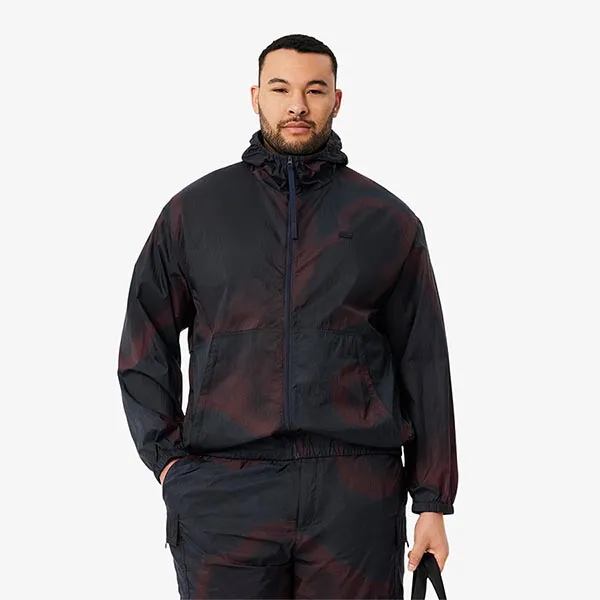 Áo Khoác Nam Lacoste Ombré Print Ripstop Nylon Jacket BH9671 00 EIX Màu Đen - Đỏ Size 48
